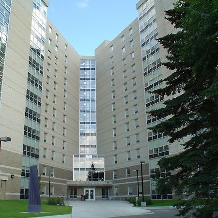 University Of Alberta - Accommodation Edmonton Exteriör bild
